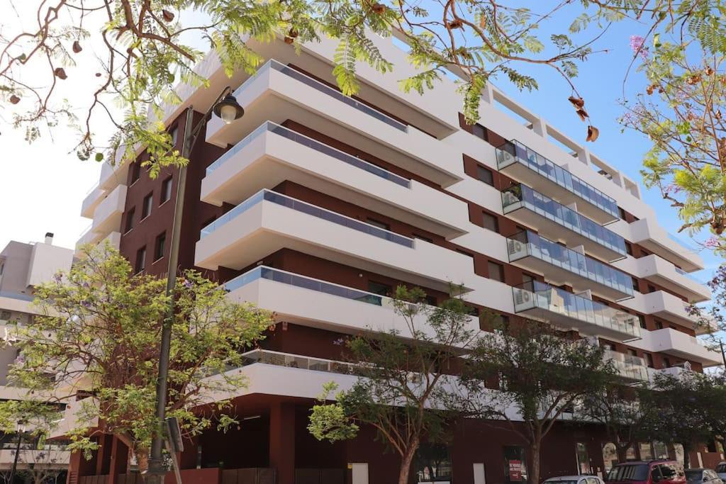 Oasis In Estepona With Parking 5Min From The Beach Exterior photo